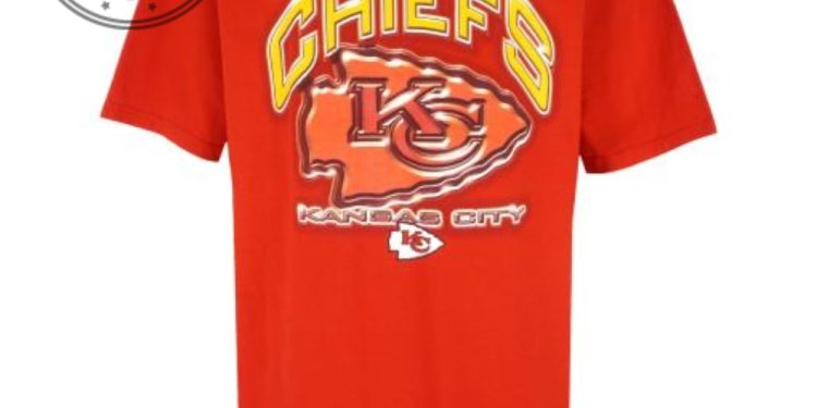 feature image Nfl Kansas City Chiefs Tshirt 1990S Vintage Tshirt Unisex Sport Sweatshirt Hoodie Gift Vintage Kc Chiefs Football Tshirt Hoodie Sweatshirt Reprinted Mens Womens hahathreads 1