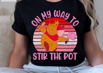 feature image Gus On My Way To Stir The Pot Vintage Shirt hotcouturetrends 1