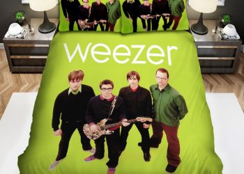 feature image Rock Your Sleep Weezer Green Album Duvet Cozy Quirky elitetrendwear 1
