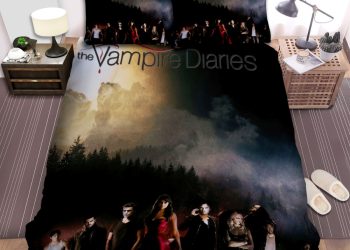 feature image Vampireinspired Cozy Bedding Full Moon Duvet Laughs elitetrendwear 1